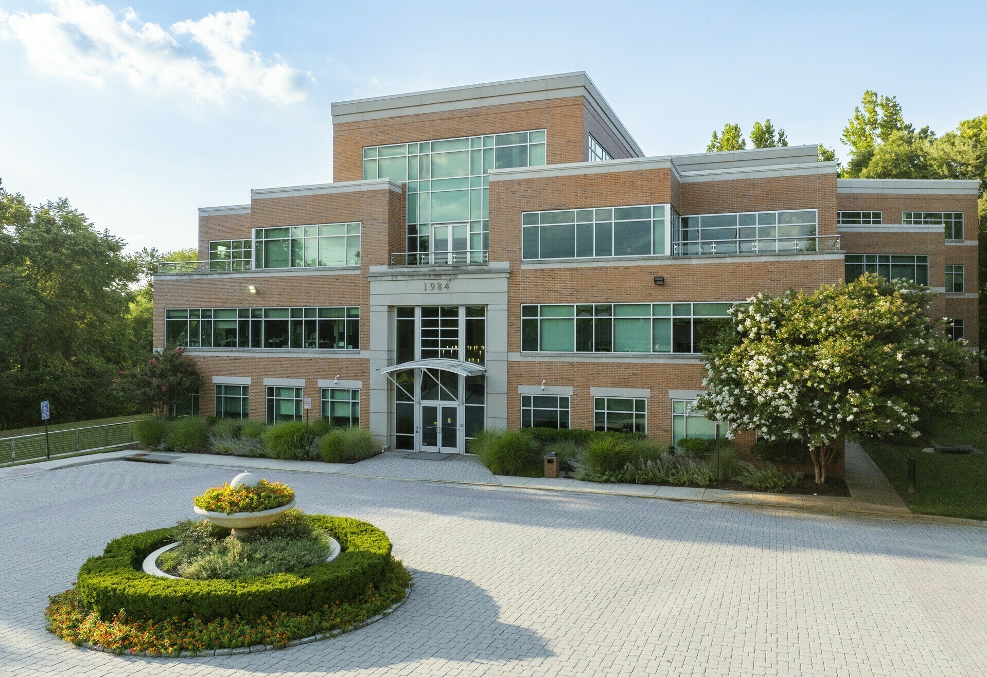 1984 Isaac Newton Sq W, Reston, VA to rent Building Photo- Image 1 of 19