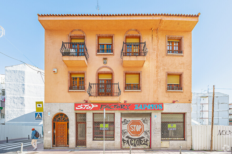 Calle los Curas, 44, Torrejón De Ardoz, Madrid for rent - Primary Photo - Image 1 of 4