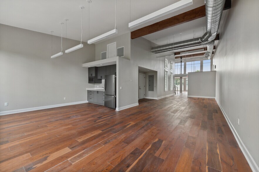 3987 Tchoupitoulas St, New Orleans, LA for sale - Interior Photo - Image 3 of 11