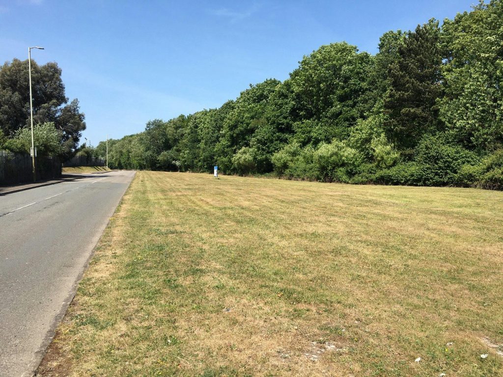 North Rd, Bridgend to rent Primary Photo- Image 1 of 5