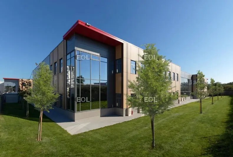 Industrial in Le Blanc-Mesnil to rent Building Photo- Image 1 of 10