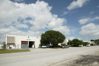 More details for 5000 NW 74th Ave, Miami, FL - Industrial for Rent