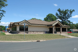 5896 Old Main St, North Branch, MN for sale Primary Photo- Image 1 of 1