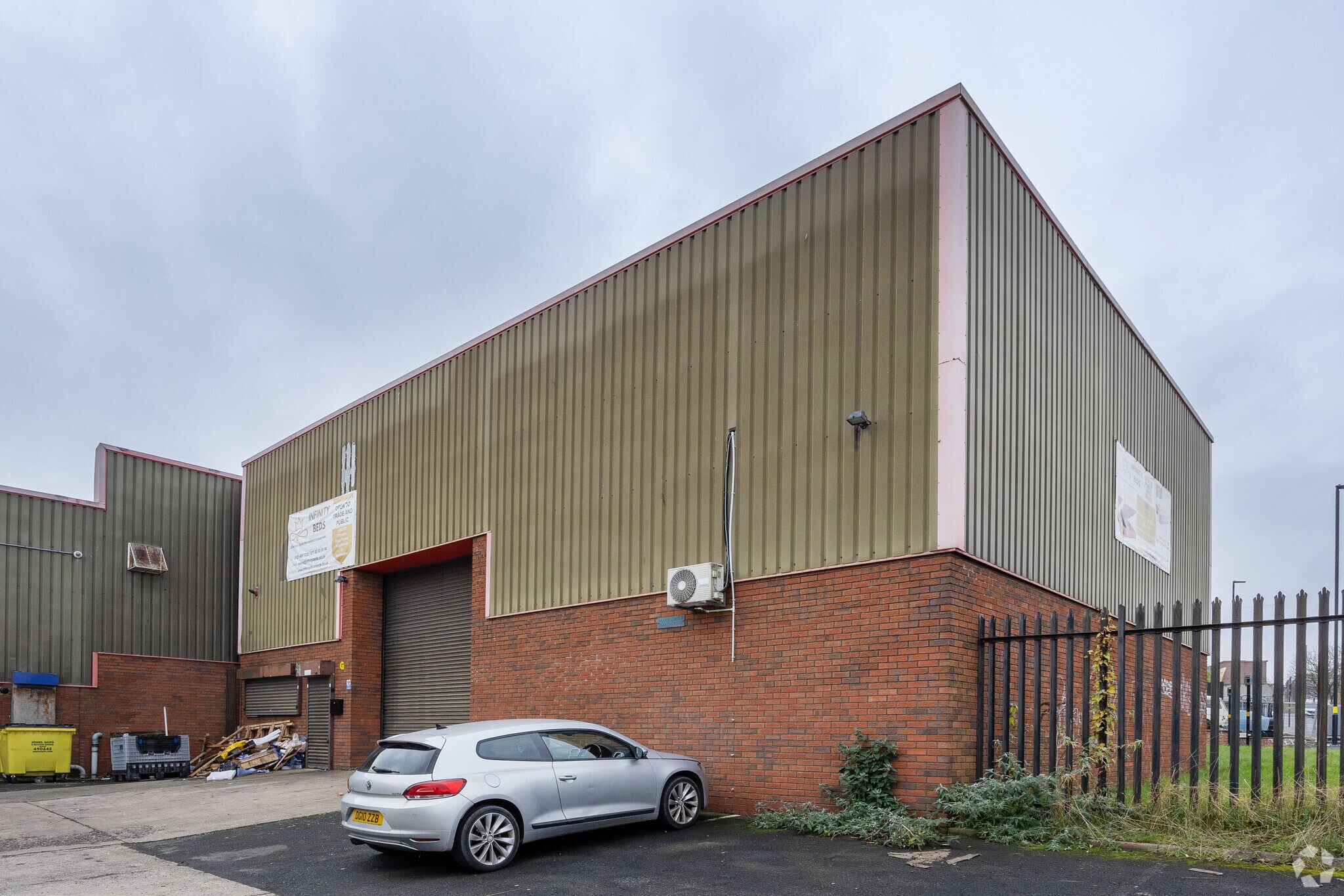 Spring Hl, Birmingham for sale Primary Photo- Image 1 of 1