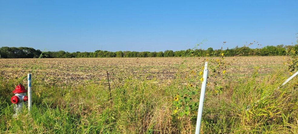 Hwy 45 Palmer Texas 75152, Palmer, TX for rent - Building Photo - Image 2 of 25