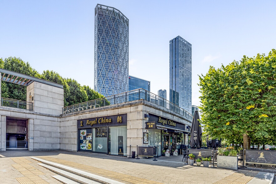 28-30 Westferry Circ, London to rent - Primary Photo - Image 1 of 9