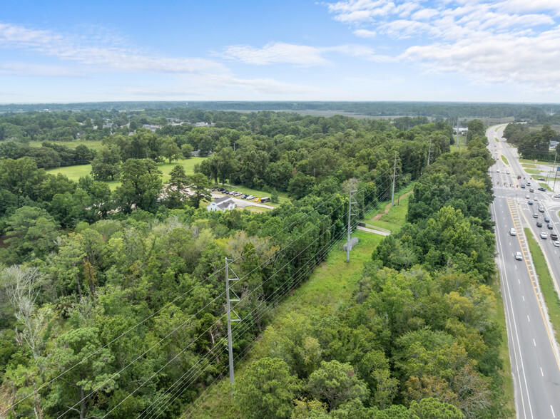 5757 Ogeechee Rd, Savannah, GA for rent - Aerial - Image 2 of 47