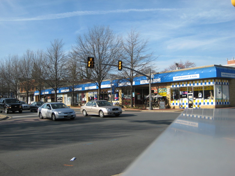 228-248 W Broad St, Falls Church, VA for sale - Primary Photo - Image 1 of 1