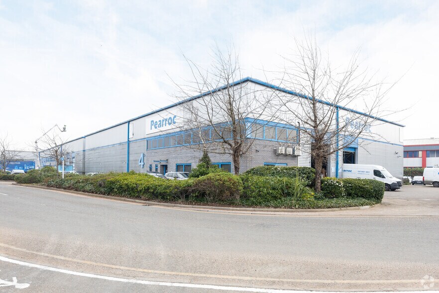 136-138 Beddington Farm Rd, Croydon to rent - Building Photo - Image 2 of 2