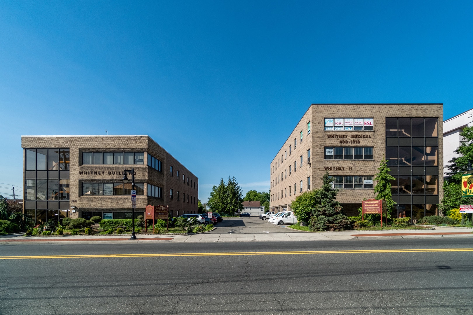 196 Paterson Ave, East Rutherford, NJ to rent Building Photo- Image 1 of 17