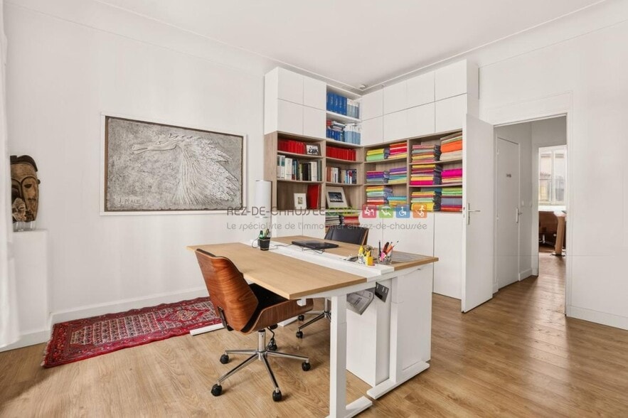 Retail in Paris for sale - Interior Photo - Image 3 of 9