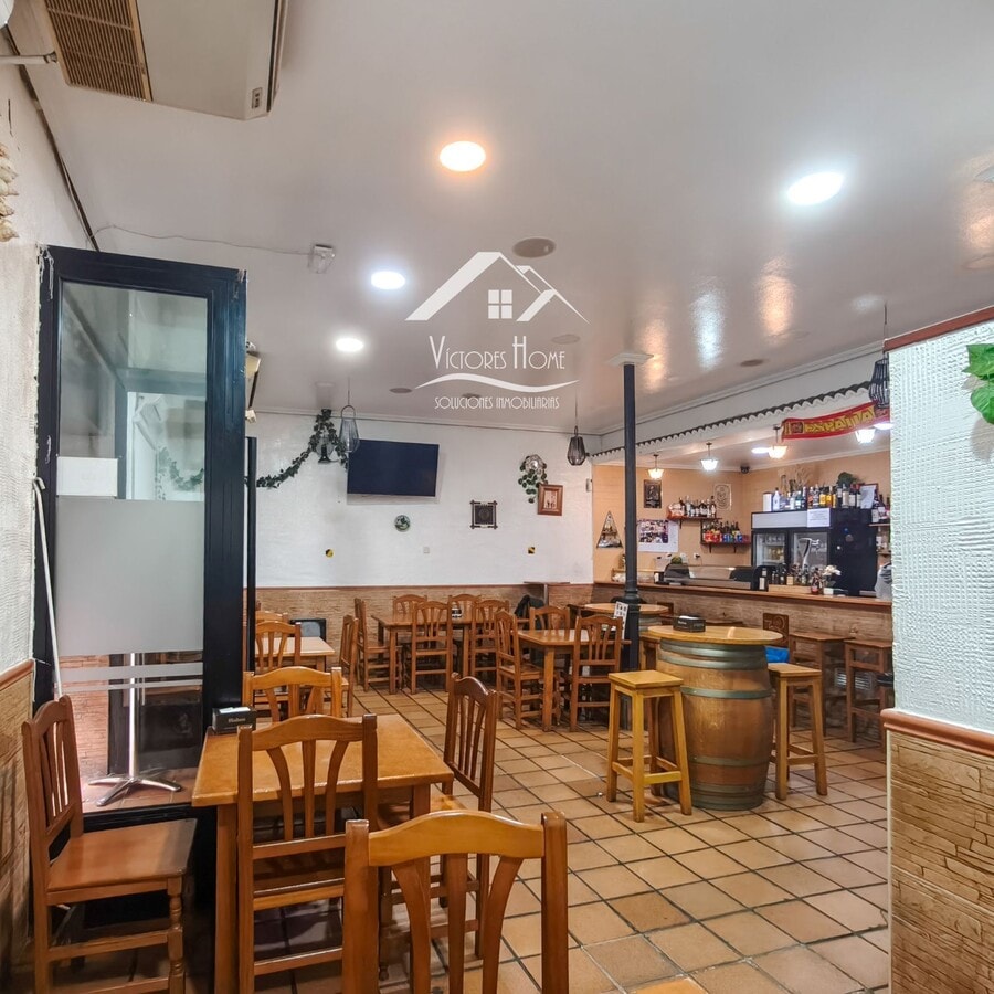 Madrid, MAD 28029 - Unit Puerta DR -  - Interior Photo - Image 1 of 21