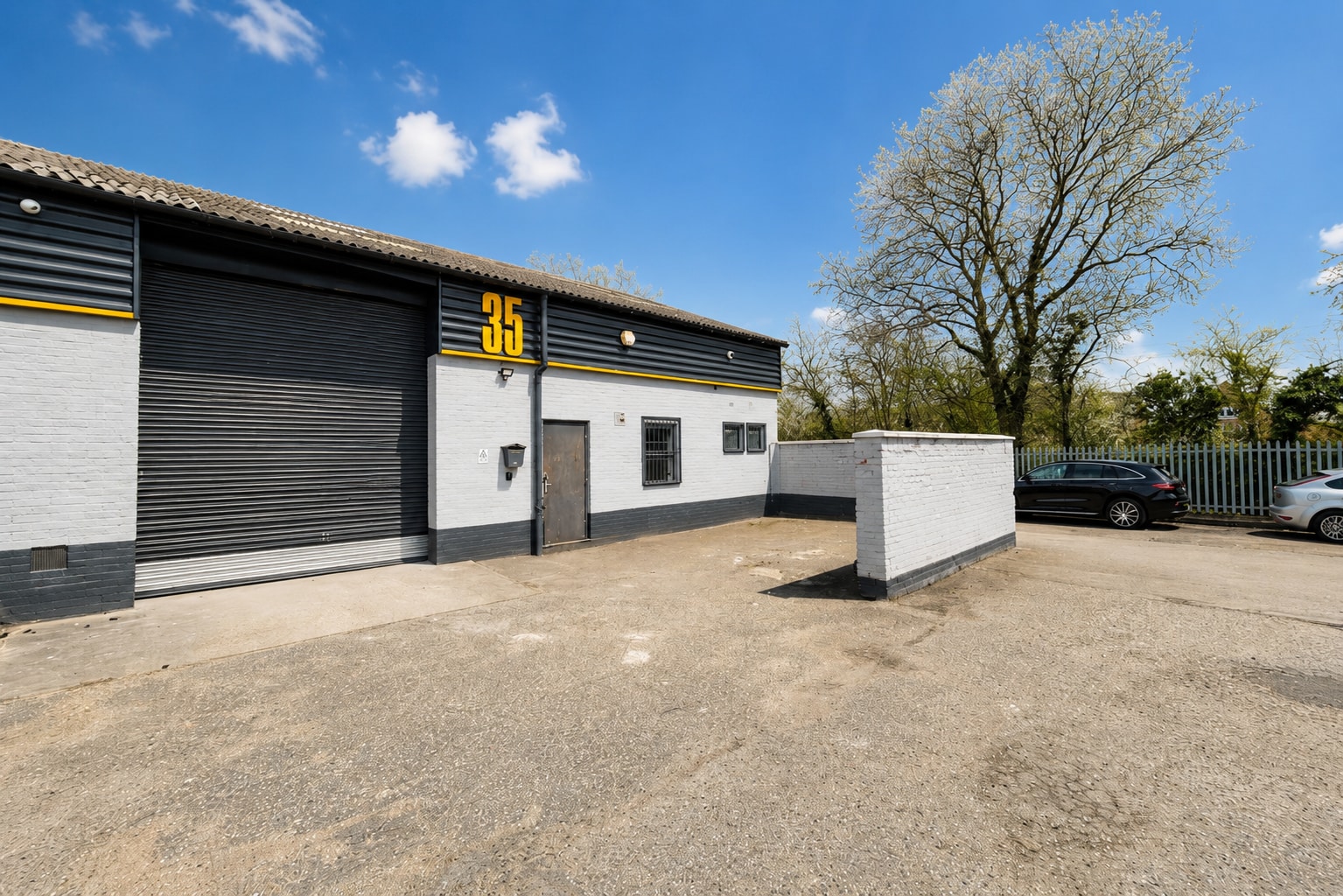 Redhills Rd, South Woodham Ferrers to rent Interior Photo- Image 1 of 4