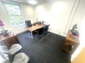 Devonshire Ave, Leeds to rent Interior Photo- Image 1 of 7