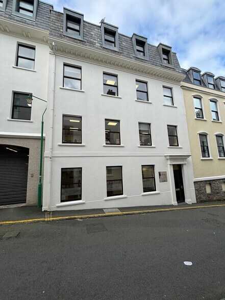 11 New Street St, Guernsey for rent - Building Photo - Image 1 of 1