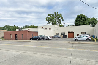 1755 E Nine Mile Rd, Hazel Park, MI for sale Building Photo- Image 1 of 2