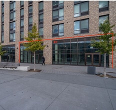 1725 Village Ln, Far Rockaway, NY to rent Interior Photo- Image 1 of 3