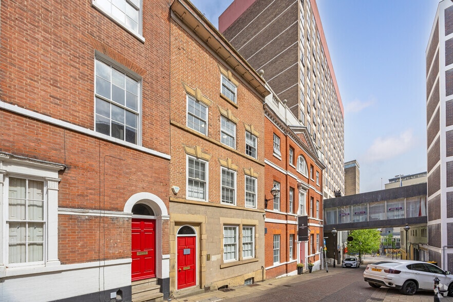 64-66 St. James's St, Nottingham to rent - Building Photo - Image 2 of 7