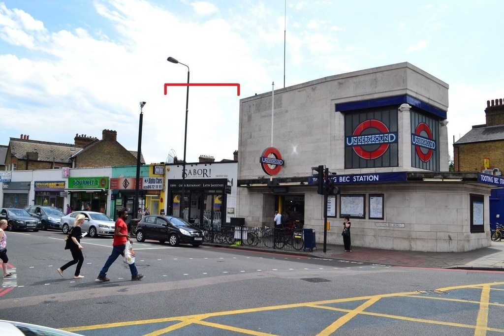 2 Tooting Bec Rd, London to rent Building Photo- Image 1 of 6