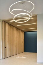 Office in Villeurbanne to rent Interior Photo- Image 1 of 14