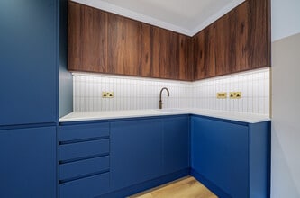 298 Regents Park Rd, London to rent Interior Photo- Image 1 of 6