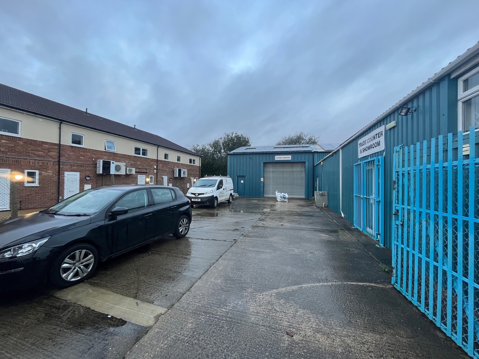 Wedgewood Road, Bicester for sale Primary Photo- Image 1 of 1