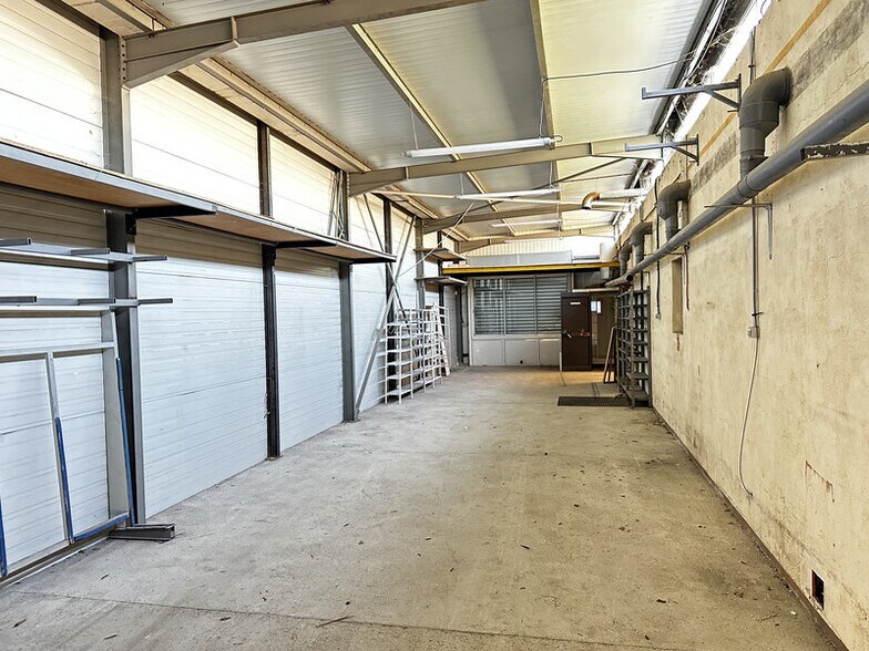 Avenue Denis Papin, Rognac for sale - Building Photo - Image 3 of 5