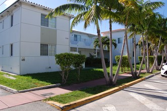 7130 Rue Versailles, Miami Beach, FL for sale Building Photo- Image 1 of 1