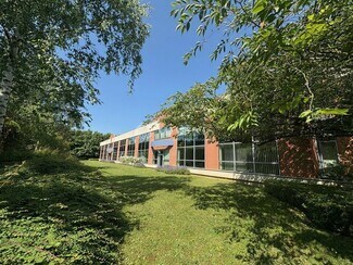 More details for 11 Rue Jacques Cartier, Guyancourt - Office to Rent