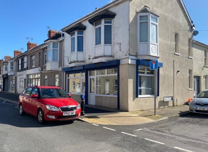 74 New Rd, Porthcawl for sale Primary Photo- Image 1 of 1