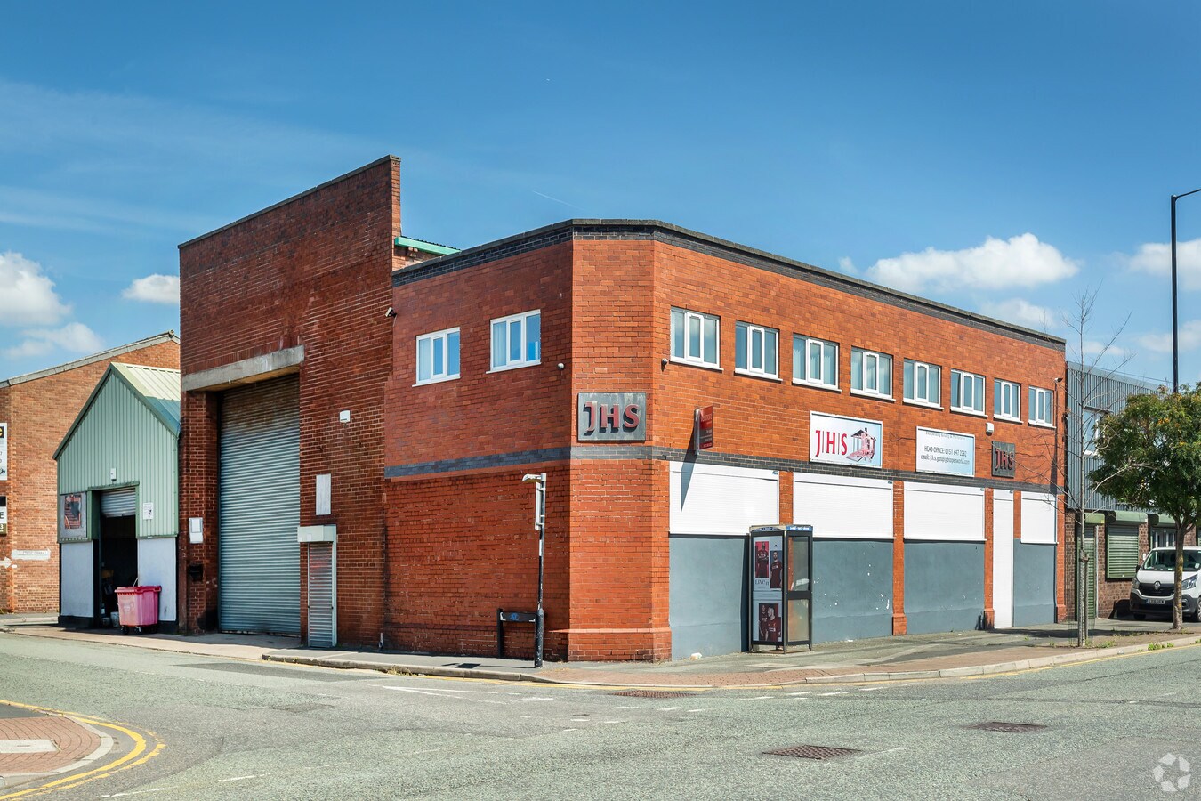 254 Price St, Birkenhead CH41 3PS UK