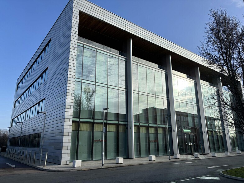 270 Milton Rd, Cambridge to rent - Building Photo - Image 1 of 9
