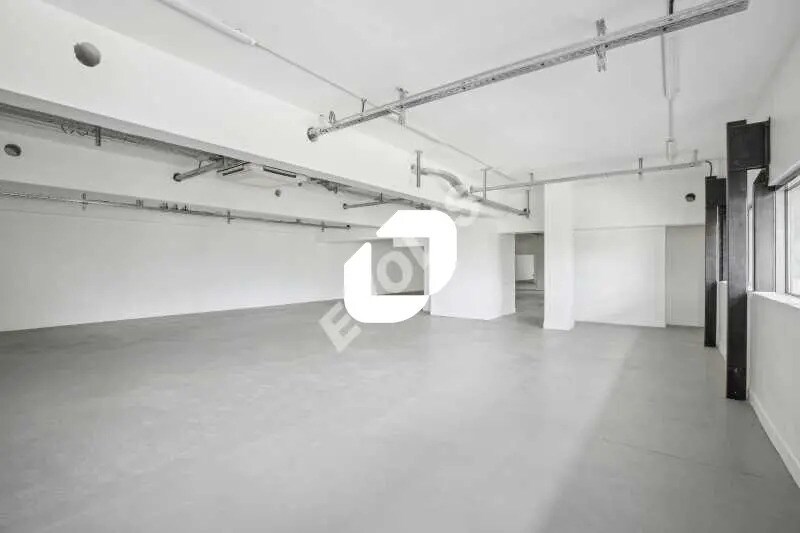 Office in Pantin to rent - Interior Photo - Image 2 of 16