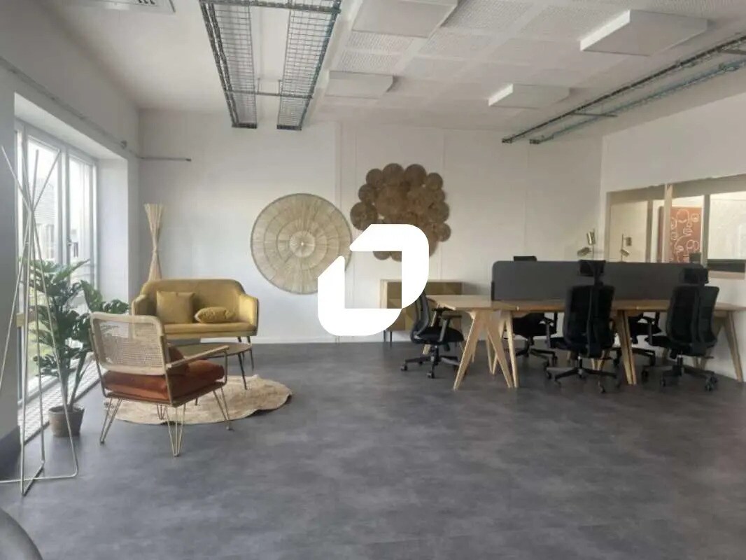 Office in Bègles to rent Building Photo- Image 1 of 8