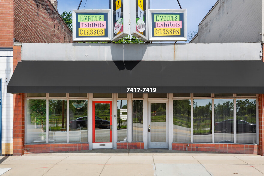 7417 S Broadway, Saint Louis, MO for sale - Primary Photo - Image 1 of 12