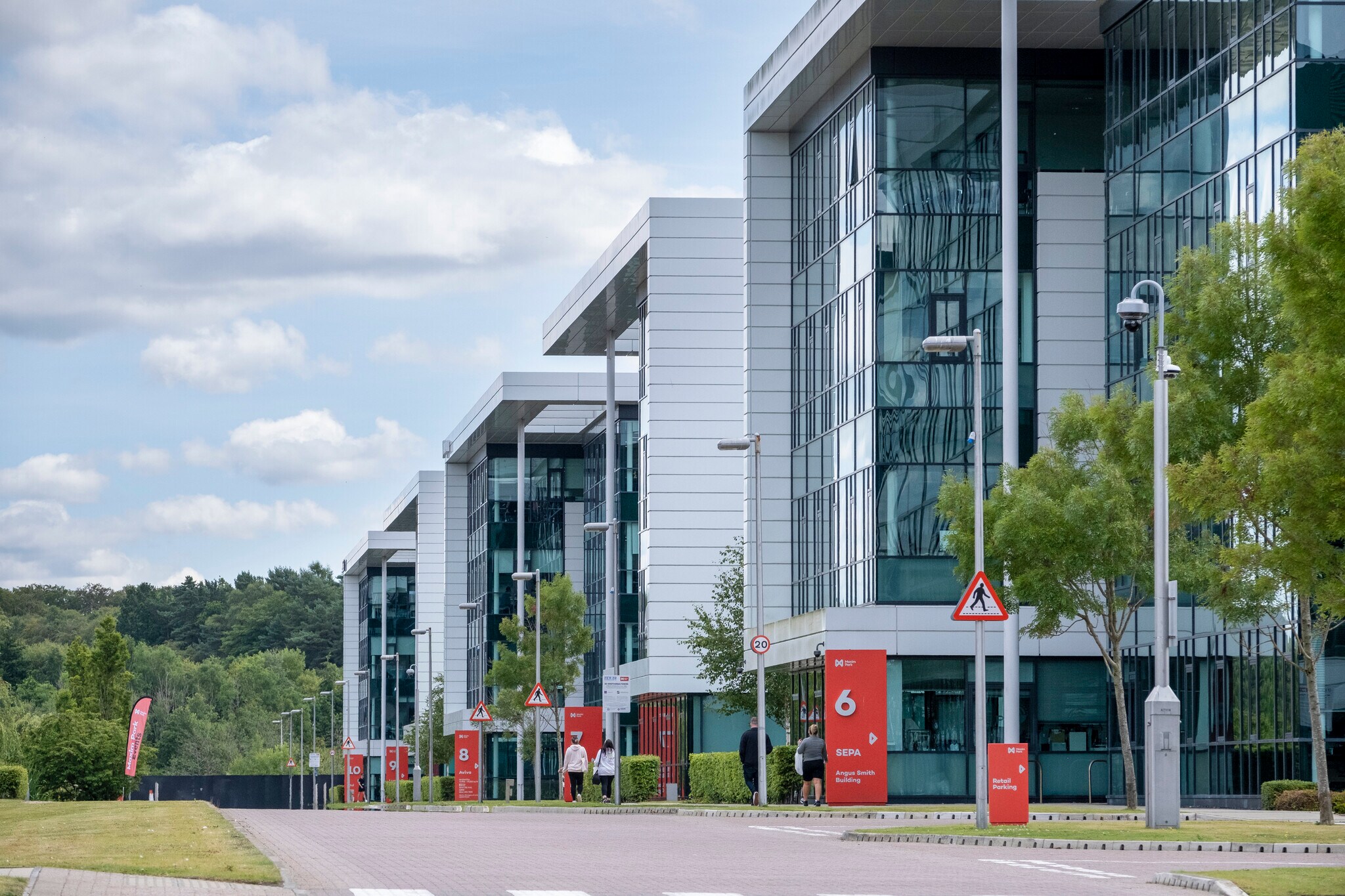 Parklands Ave, Holytown for sale Building Photo- Image 1 of 1