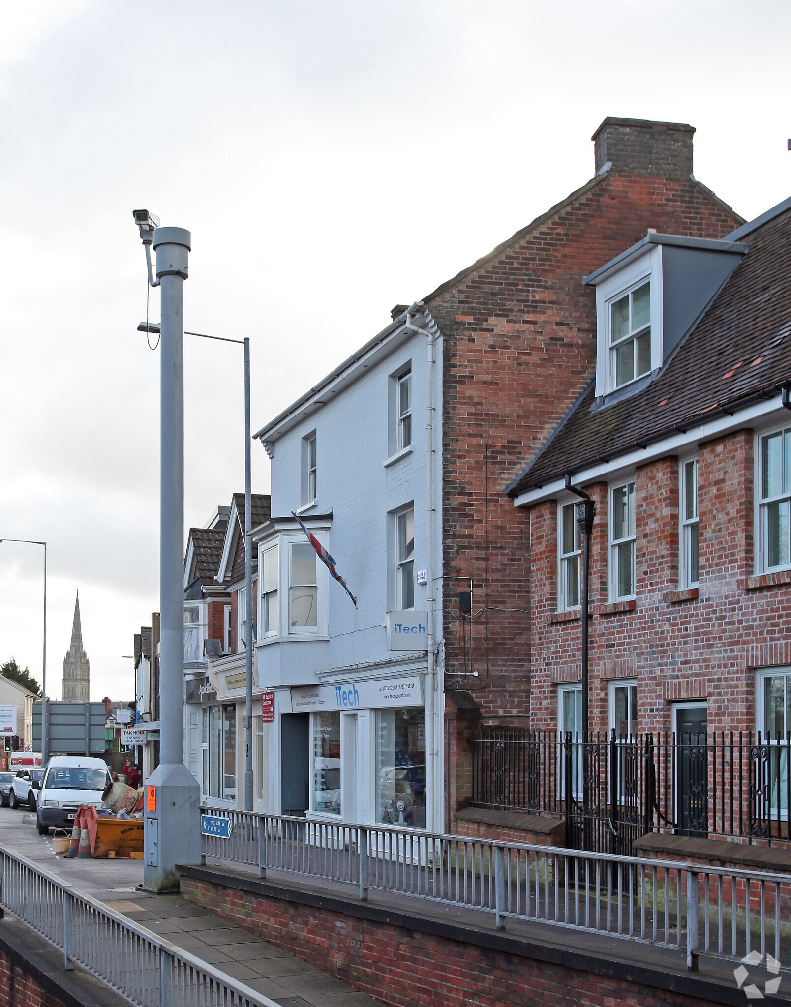 166-167 Fisherton St, Salisbury for sale Primary Photo- Image 1 of 1