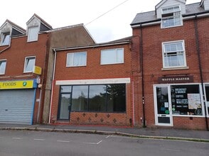 4 Well St, Exeter to rent Building Photo- Image 1 of 4
