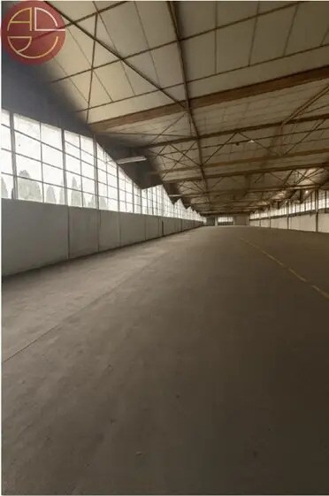 Retail in Portet-sur-Garonne to rent Building Photo- Image 1 of 7