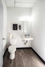 1225 W College Ave, Carrollton, TX to rent Interior Photo- Image 2 of 4