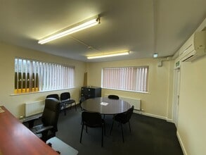 Hull Rd, Hull to rent Interior Photo- Image 2 of 4