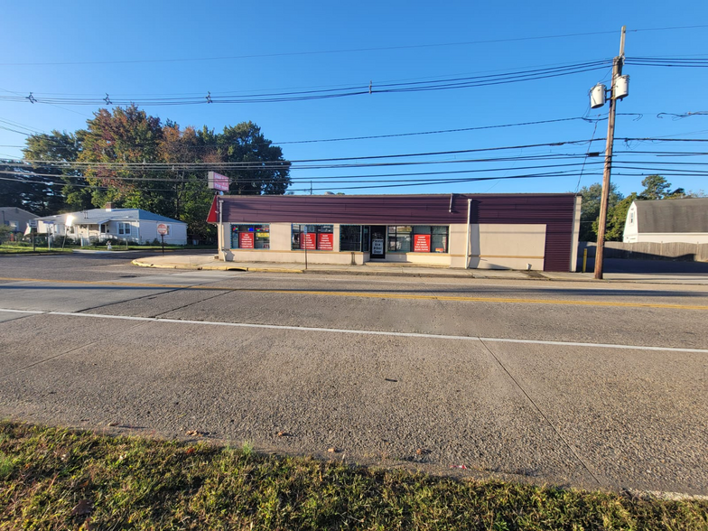 834 W Browning Rd, Bellmawr, NJ for rent - Building Photo - Image 1 of 1