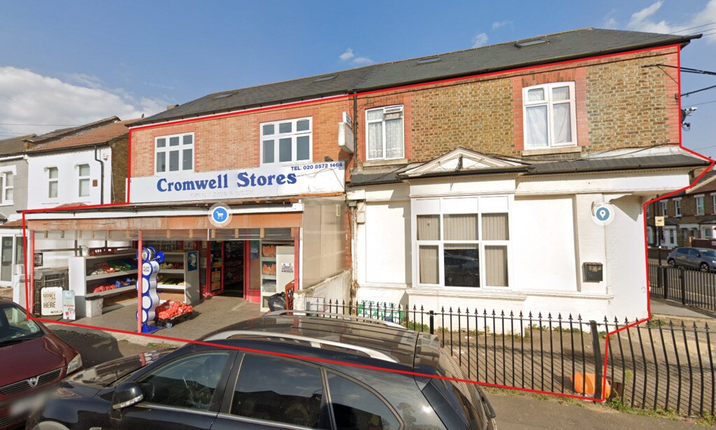 82 Cromwell Rd, Hounslow for sale Building Photo- Image 1 of 1