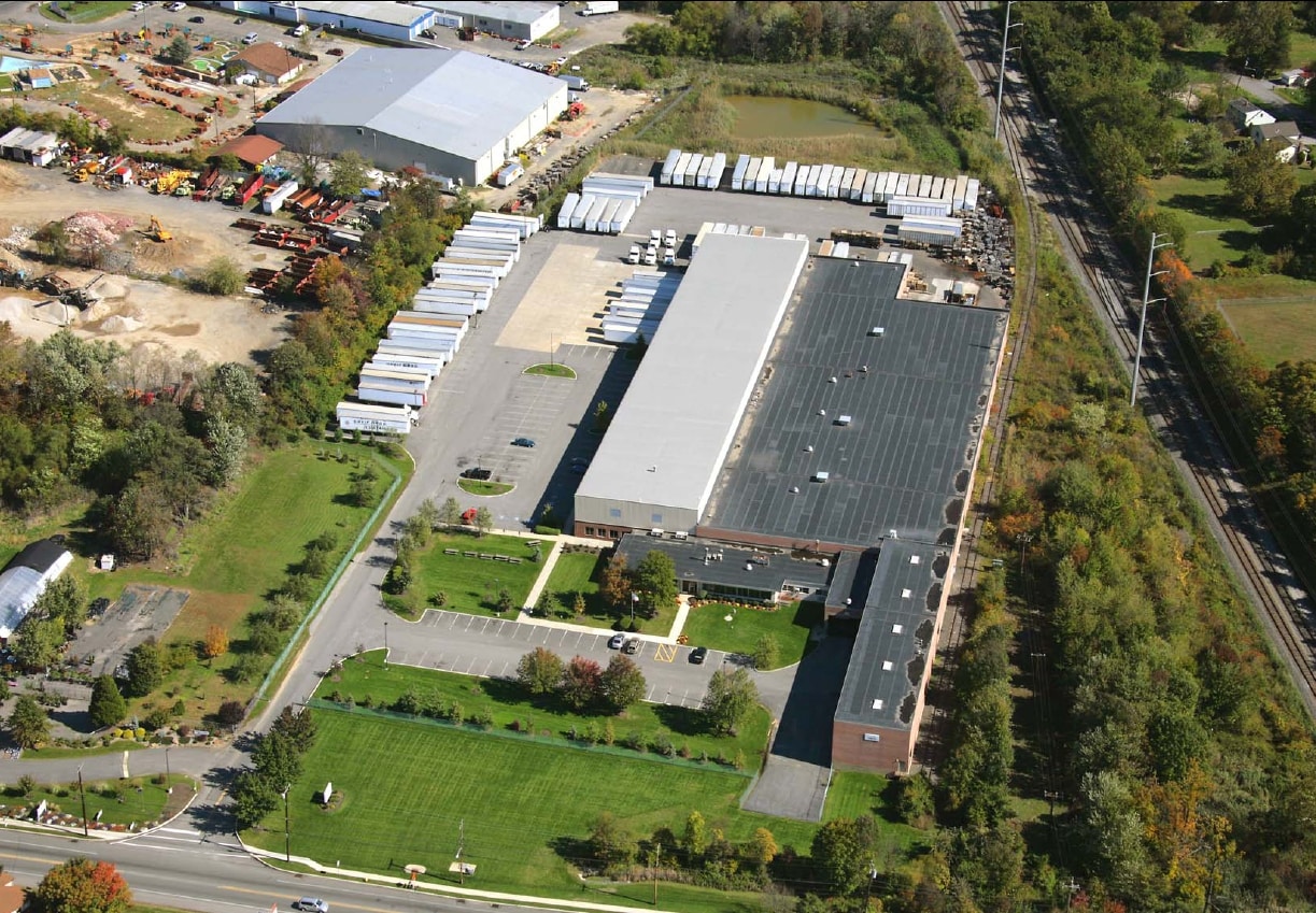 3033 Market St, Twin Oaks, PA to rent Primary Photo- Image 1 of 5