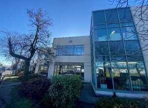 1530 Kingsway Ave, Port Coquitlam, BC to rent Building Photo- Image 2 of 7