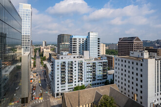 800 Brazos St, Austin, TX - aerial  map view