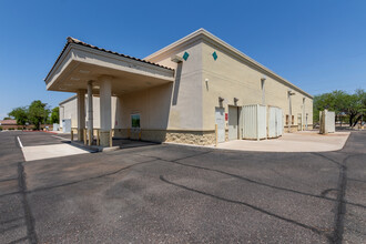 6739 W Cactus Rd, Peoria, AZ for rent Building Photo- Image 2 of 41