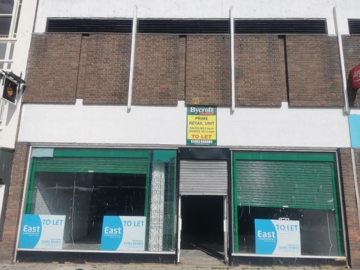 54-55 Market Pl, Great Yarmouth for sale - Building Photo - Image 1 of 1