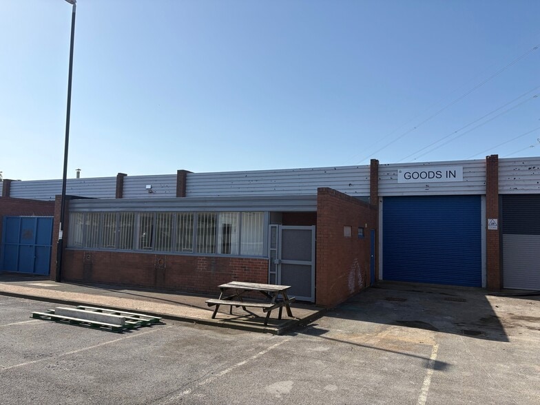 15 Faraday Clos, Washington for sale - Building Photo - Image 2 of 7