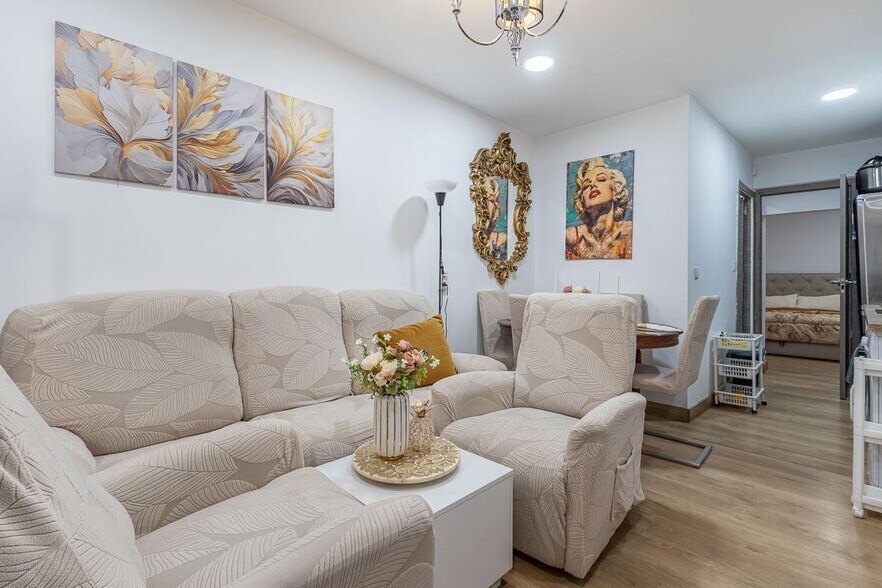 Retail in Granada, Granada for sale - Interior Photo - Image 3 of 17